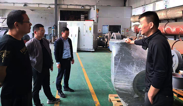 ͻ�ƹ��⼼����������è�����������ķ��������