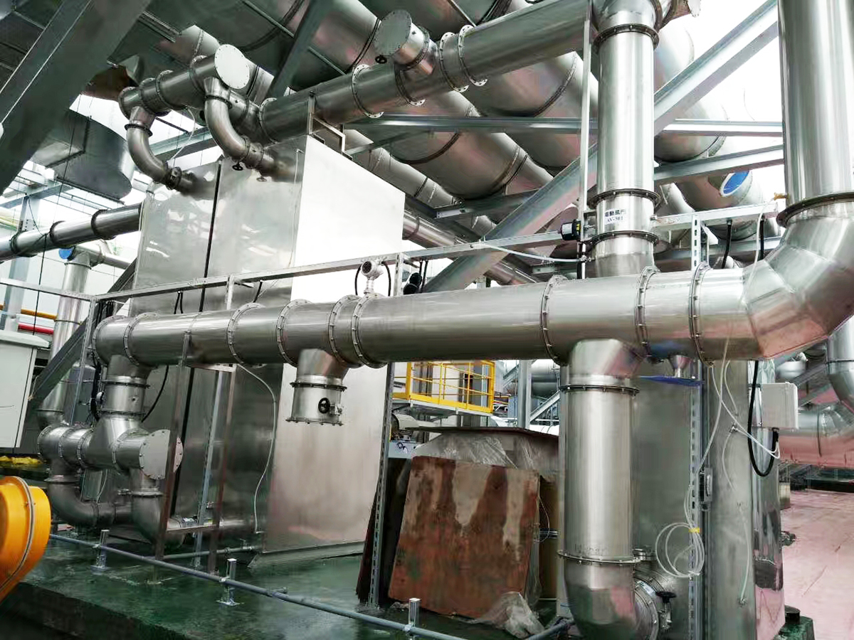 ̨�ܼ��ų���ʹ����è������ѹ���ķ��