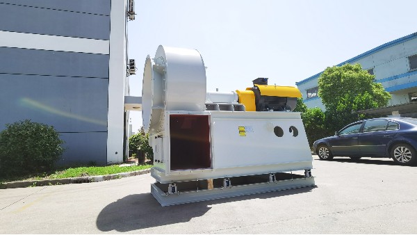 ��ʽ���ķ�����ص���Ӧ��