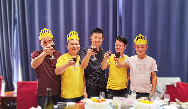 �������ķ������-��è���������ǵ�9�����ջ�