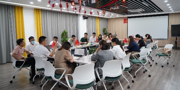 ��è������ɰཻ����