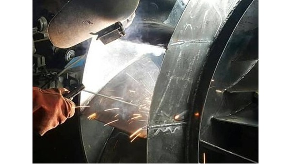 ���ķ��Ҷ����ʲô����?���ķ������������è����Ϊ�����