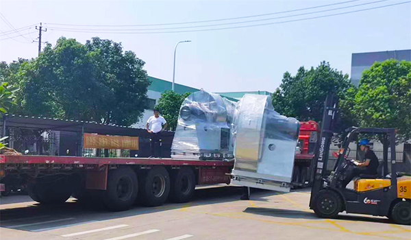 ��¯���ķ�������ֳ�-��è����